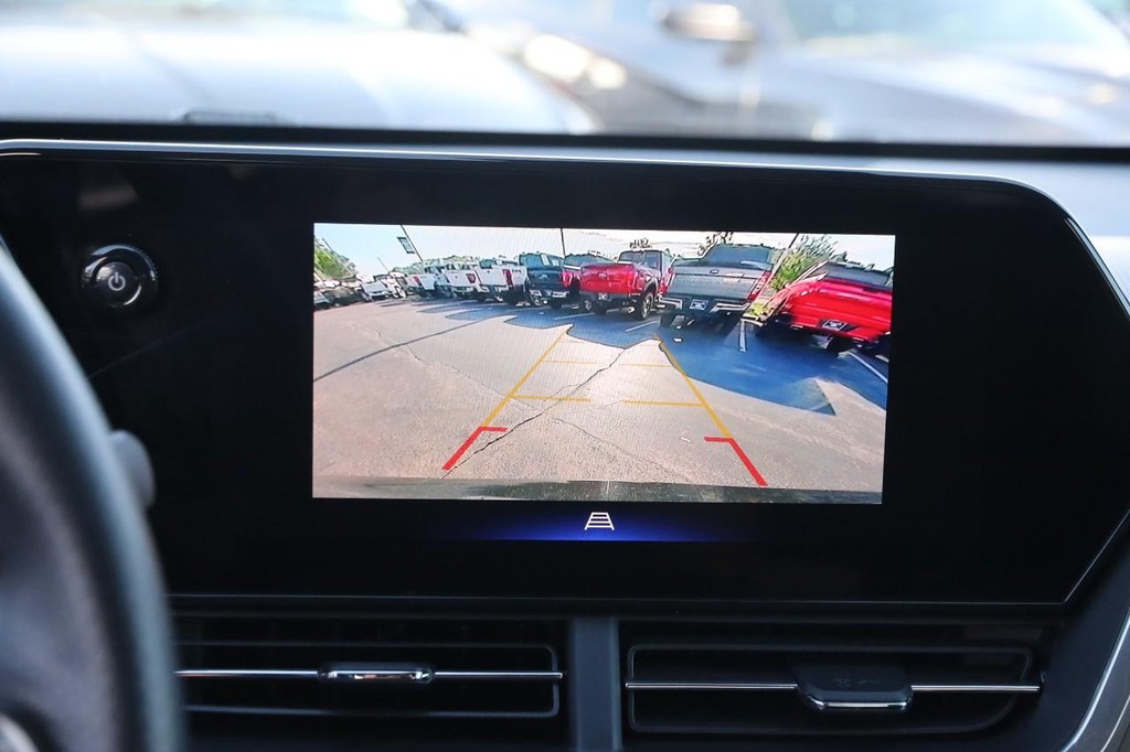 Chevrolet Trax Vehicle Full-screen Gallery Image 18