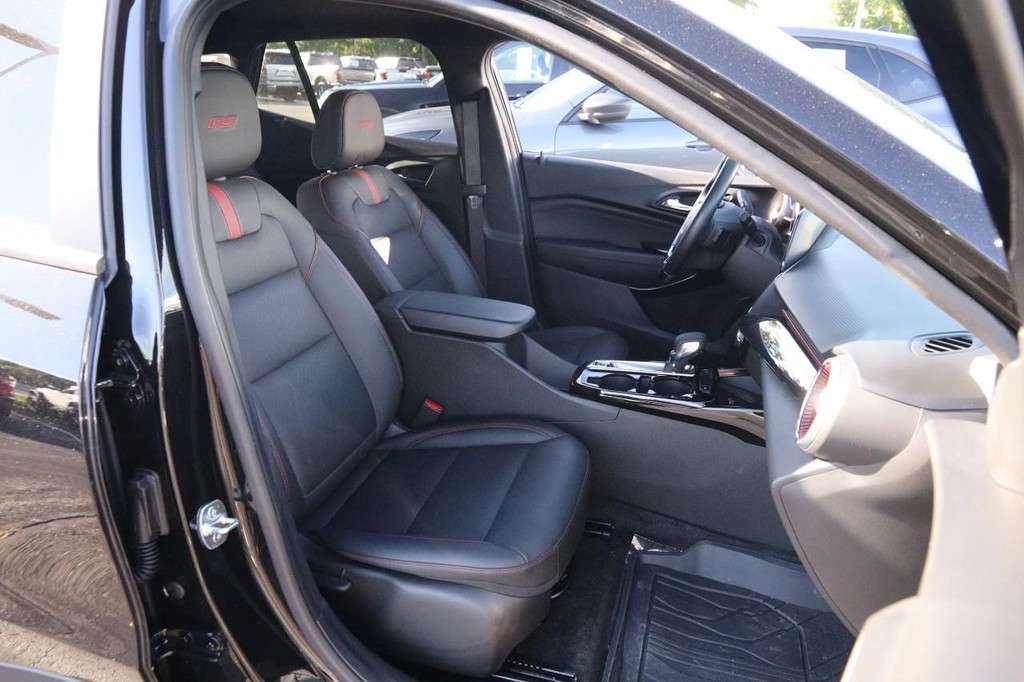 Chevrolet Trax Vehicle Full-screen Gallery Image 28