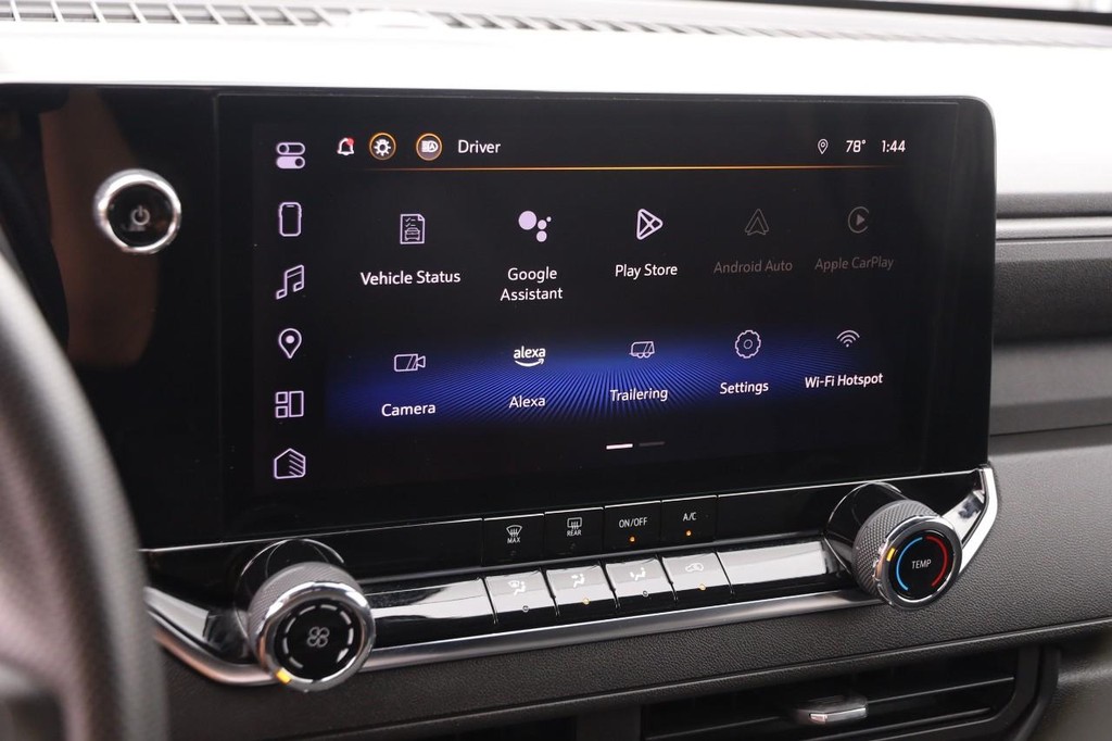 Chevrolet Colorado Vehicle Full-screen Gallery Image 15