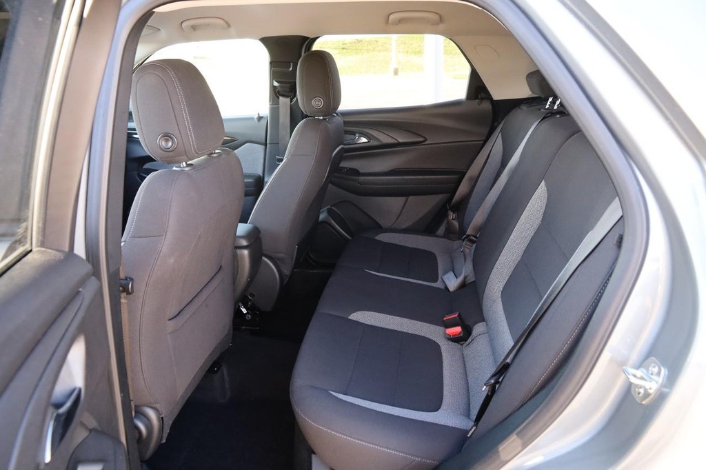 Chevrolet TrailBlazer Vehicle Full-screen Gallery Image 09