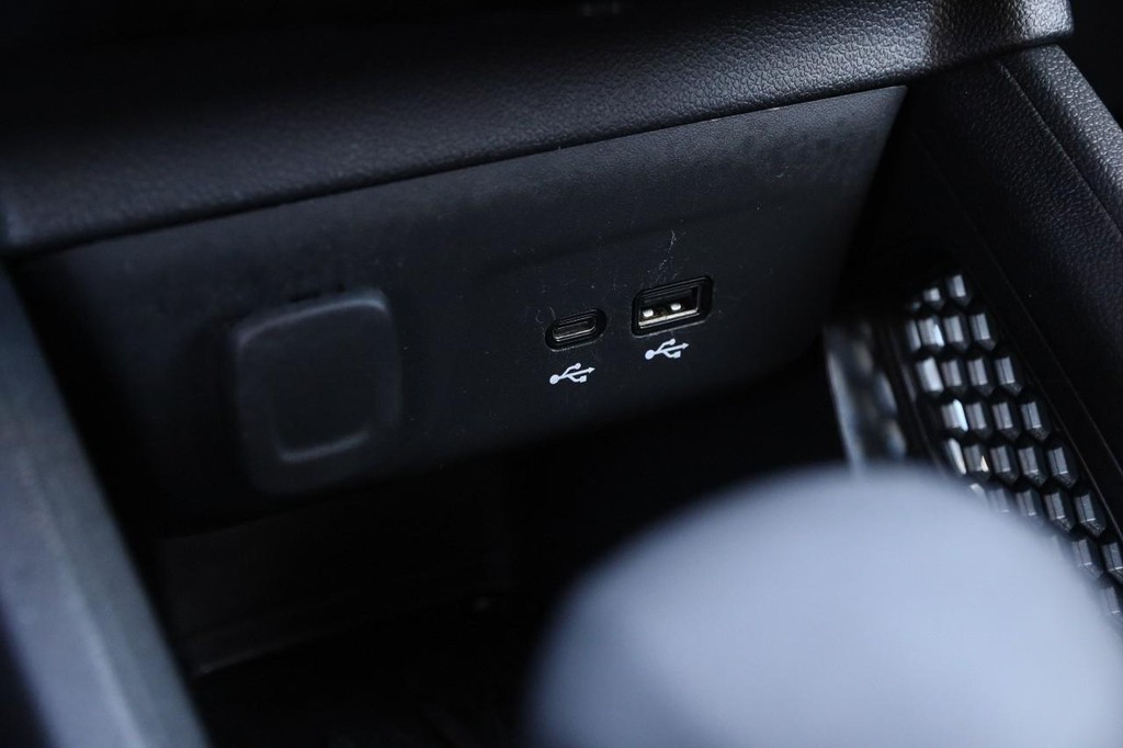 Chevrolet TrailBlazer Vehicle Full-screen Gallery Image 19