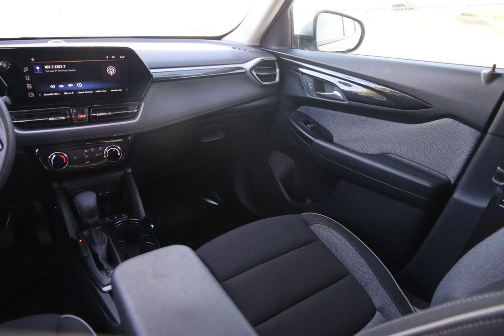 Chevrolet TrailBlazer Vehicle Full-screen Gallery Image 27