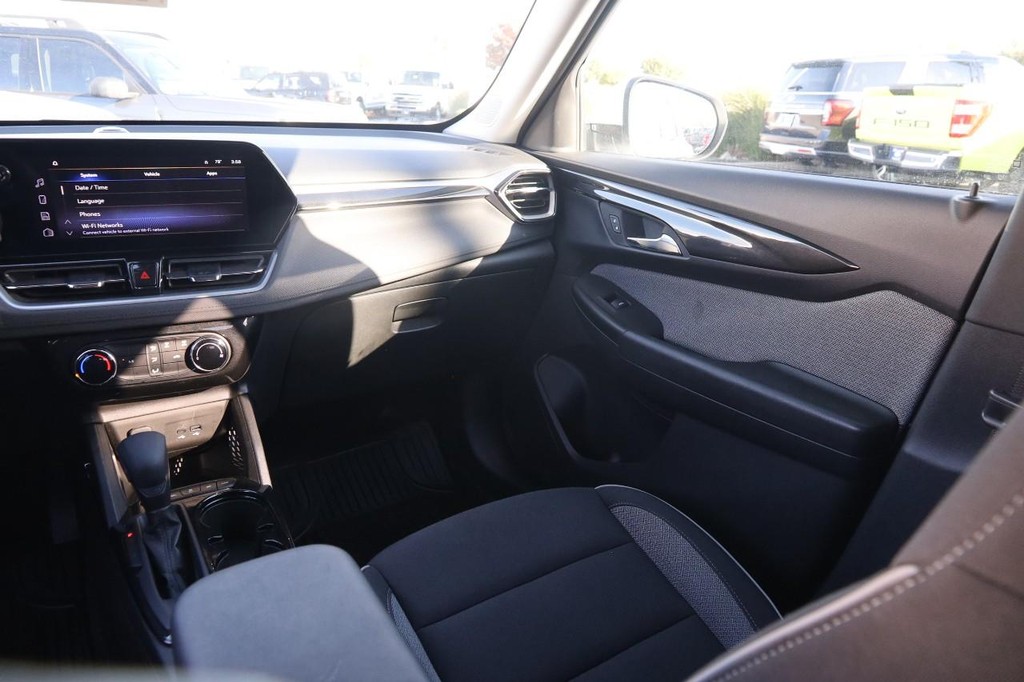 Chevrolet TrailBlazer Vehicle Full-screen Gallery Image 26