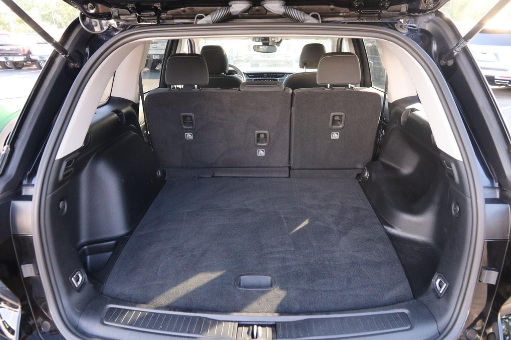 Jeep Grand Cherokee Vehicle Image 07