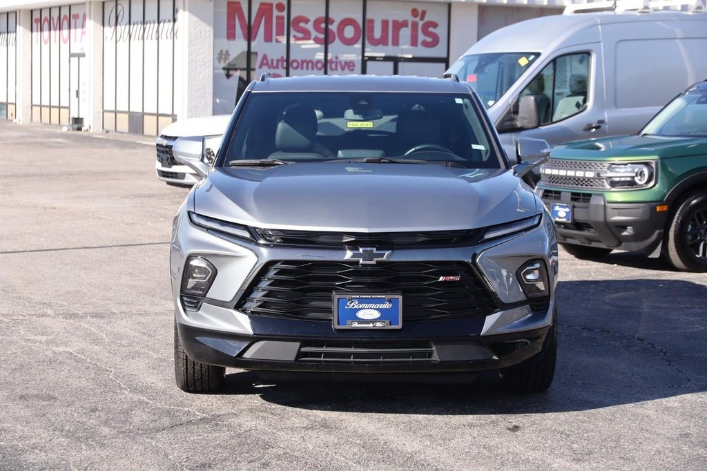 Chevrolet Blazer Vehicle Image 04