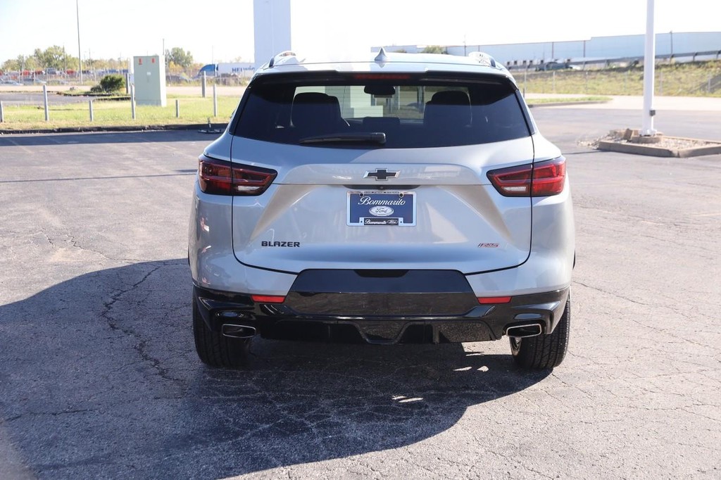 Chevrolet Blazer Vehicle Image 06