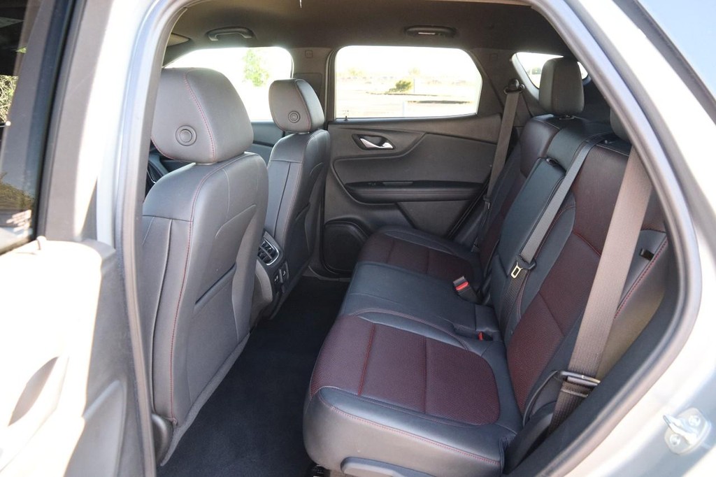 Chevrolet Blazer Vehicle Image 10