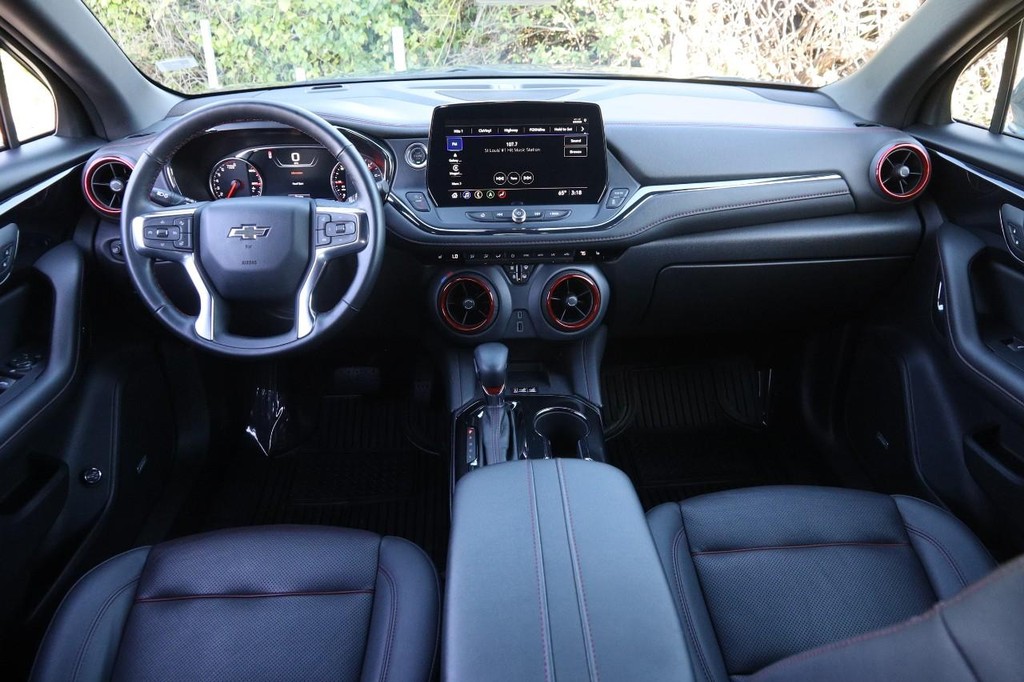 Chevrolet Blazer Vehicle Image 24