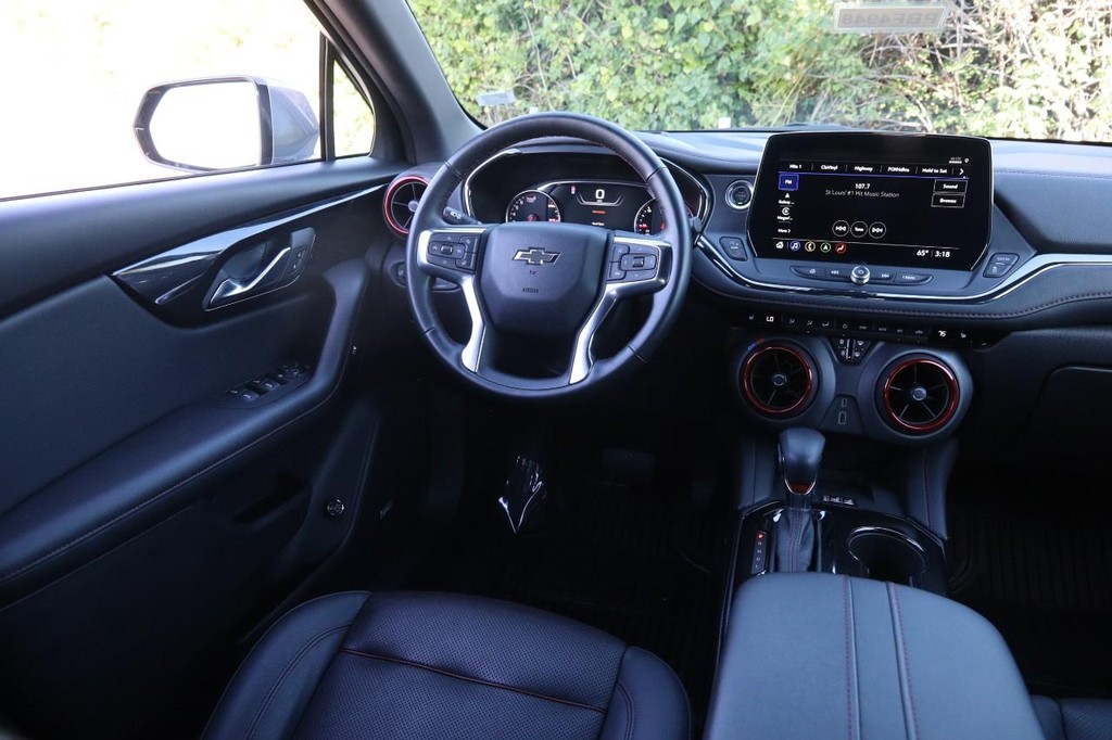 Chevrolet Blazer Vehicle Image 25