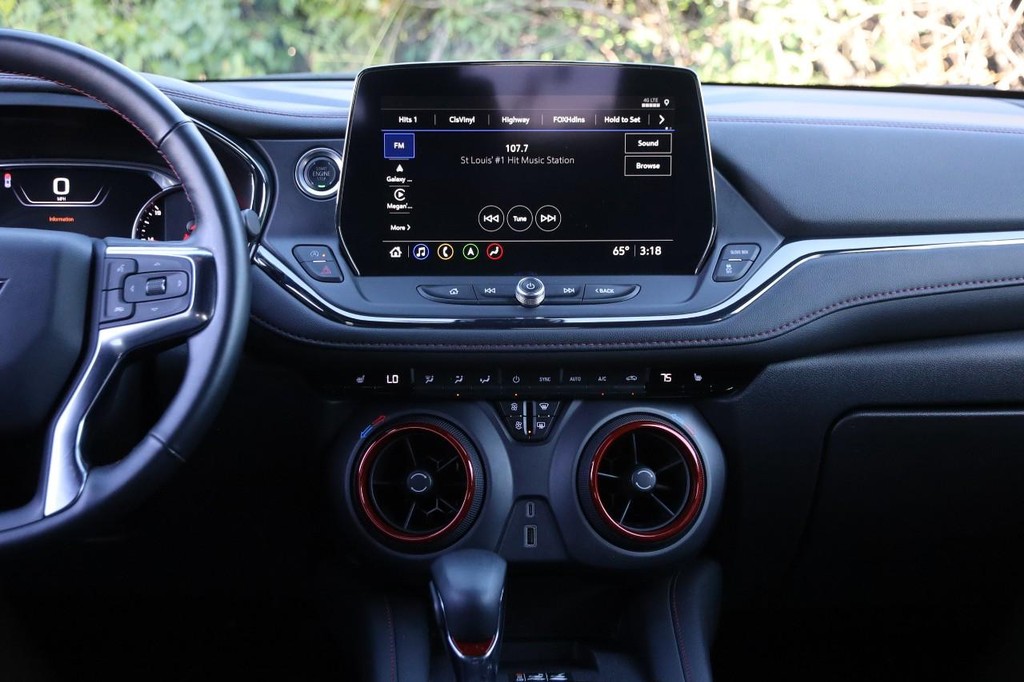 Chevrolet Blazer Vehicle Image 27