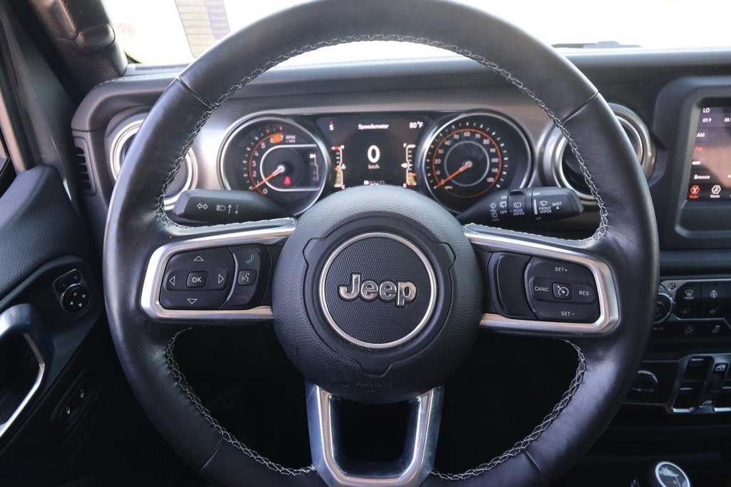 Jeep Wrangler Vehicle Image 10