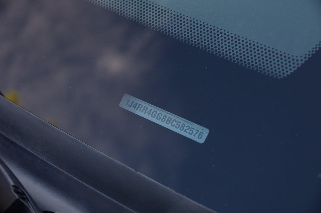 Jeep Grand Cherokee Vehicle Image 28