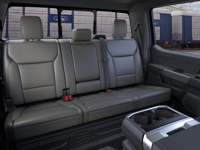 Ford F-150 Vehicle Full-screen Gallery Image 11
