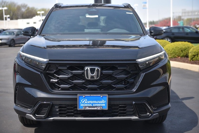 Honda CR-V Hybrid Vehicle Image 04