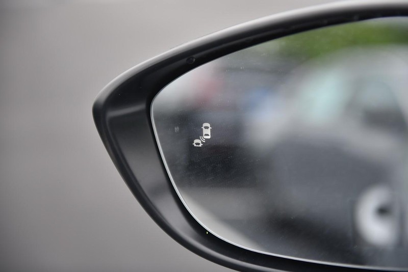 Honda Accord Hybrid Vehicle Image 09