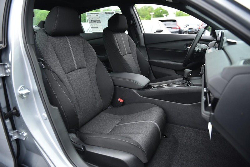 Honda Accord Hybrid Vehicle Image 19