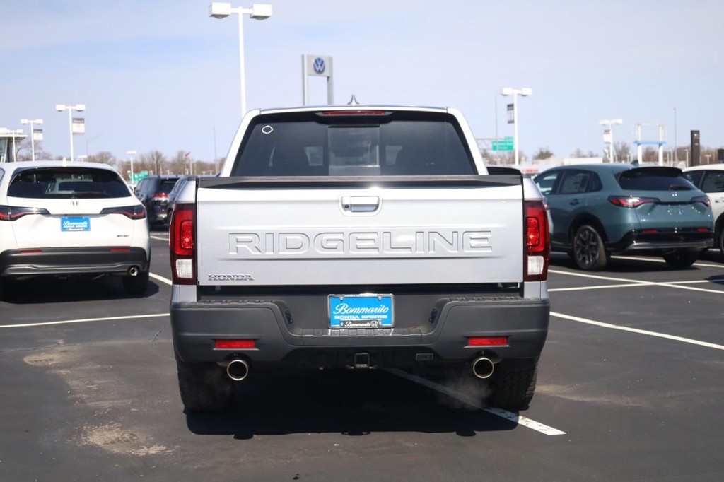 Honda Ridgeline Vehicle Image 05