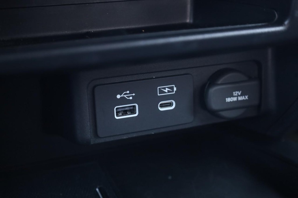 Honda Ridgeline Vehicle Image 17