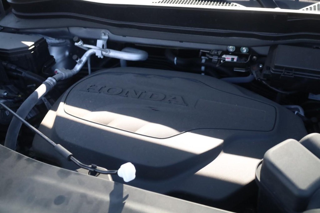 Honda Ridgeline Vehicle Image 25