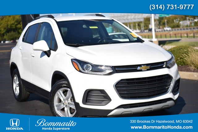 2021 Chevrolet Trax LT at Bommarito Honda in Hazelwood MO