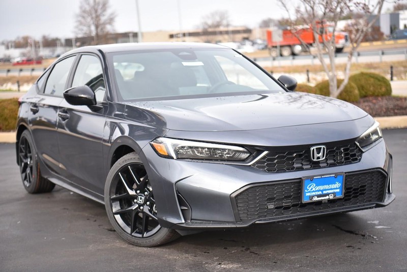 Honda Civic Hatchback Vehicle Image 02