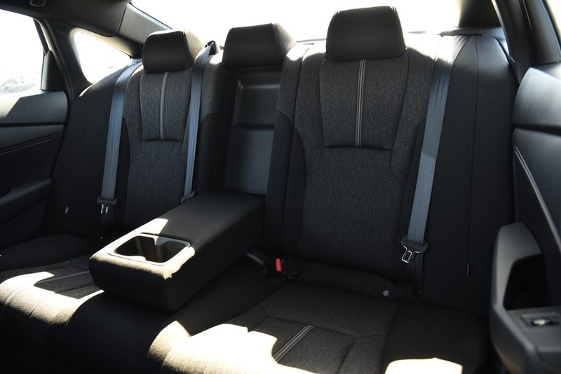 Honda Accord Hybrid Vehicle Image 22