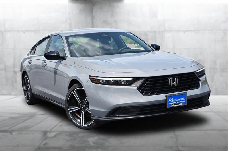 Honda Accord Hybrid Vehicle Image 02