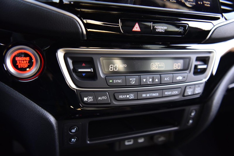 Honda Ridgeline Vehicle Image 16