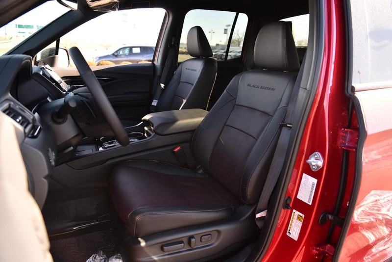 Honda Ridgeline Vehicle Image 24
