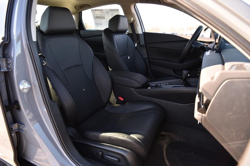 Honda Accord Hybrid Vehicle Image 21