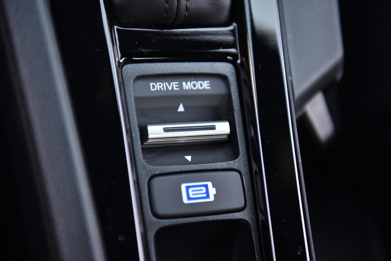 Honda Accord Hybrid Vehicle Image 16