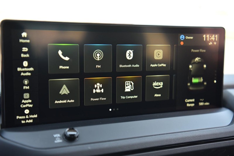 Honda Accord Hybrid Vehicle Image 17