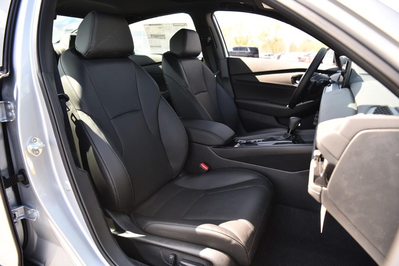 Honda Accord Hybrid Vehicle Image 21