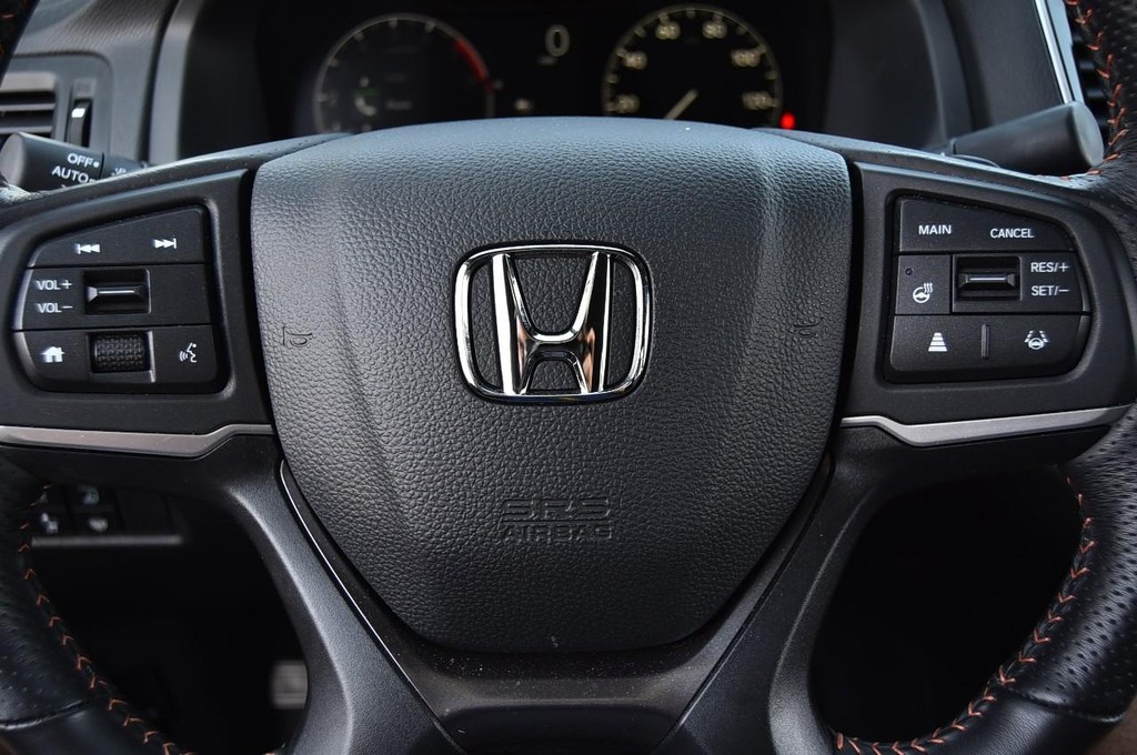 Honda Ridgeline Vehicle Image 23