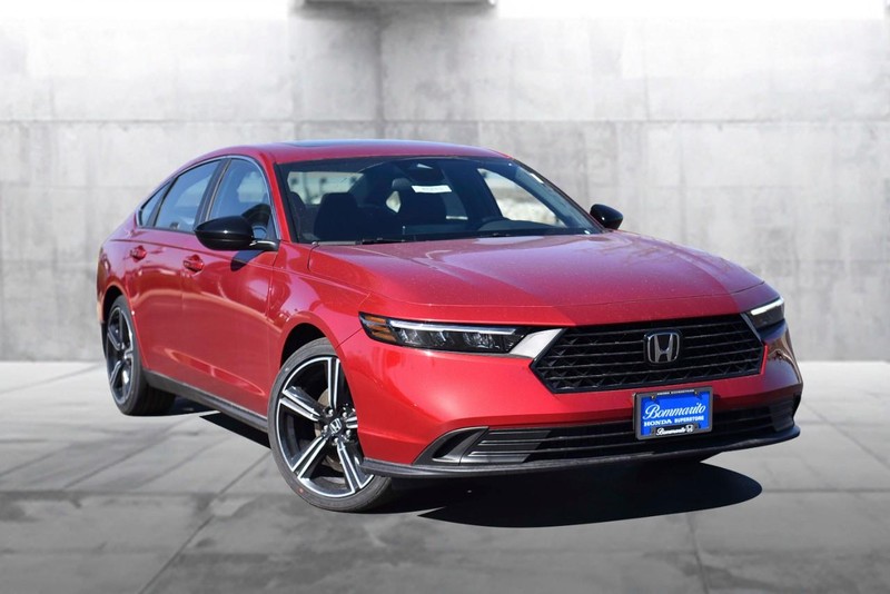 Honda Accord Hybrid Vehicle Image 02