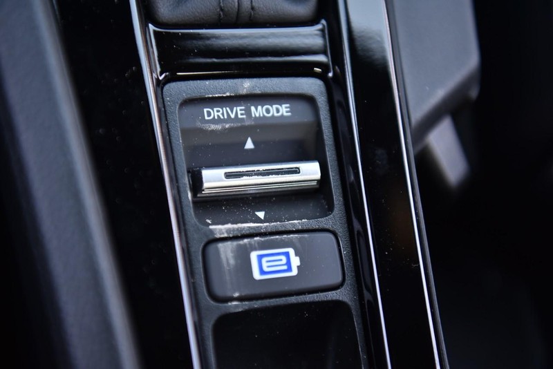 Honda Accord Hybrid Vehicle Image 15