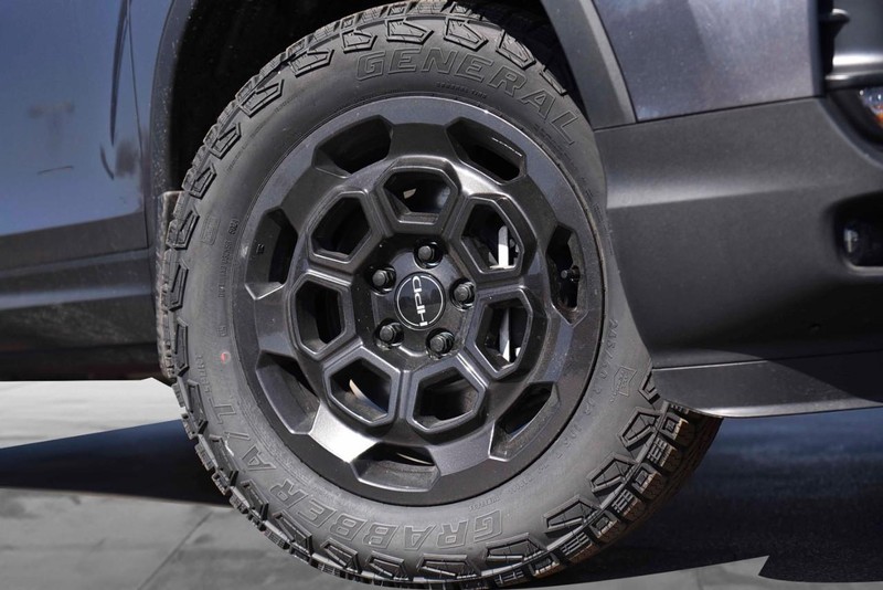 Honda Ridgeline Vehicle Image 03