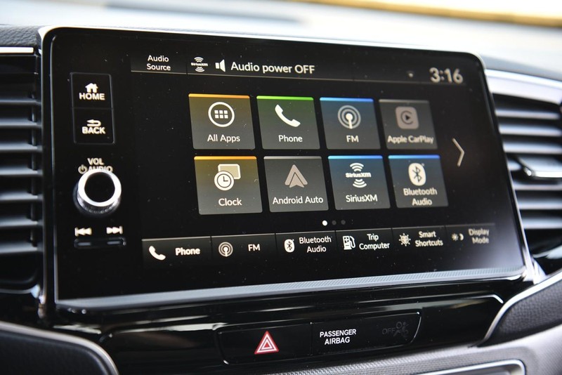 Honda Ridgeline Vehicle Image 21