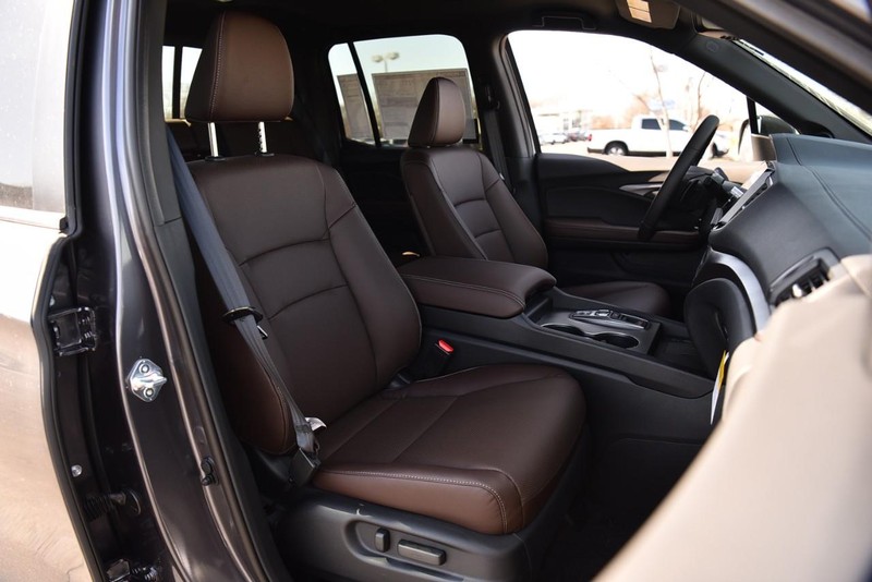 Honda Ridgeline Vehicle Image 25