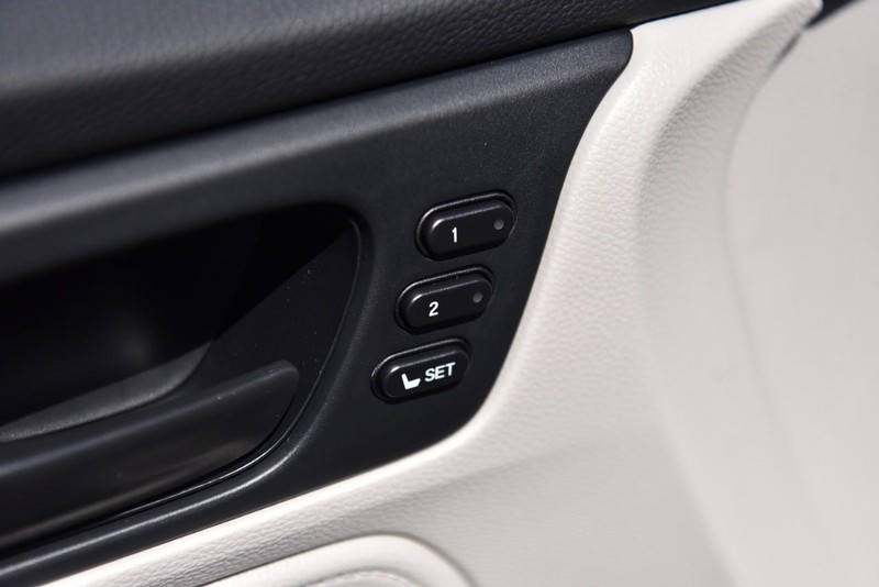 Honda Odyssey Vehicle Image 09