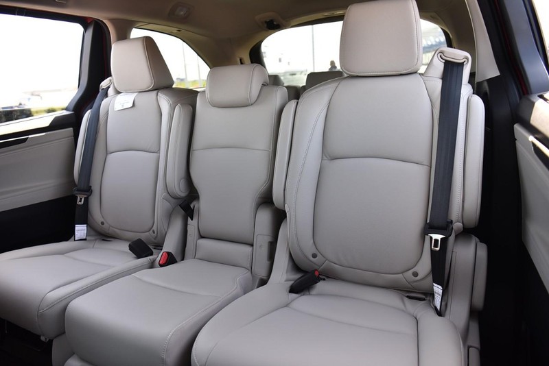 Honda Odyssey Vehicle Image 24