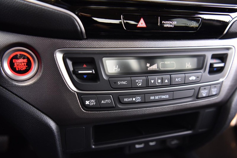 Honda Ridgeline Vehicle Image 15