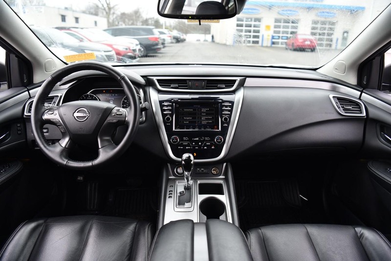 Nissan Murano Vehicle Image 07