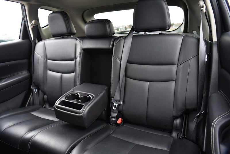 Nissan Murano Vehicle Image 23