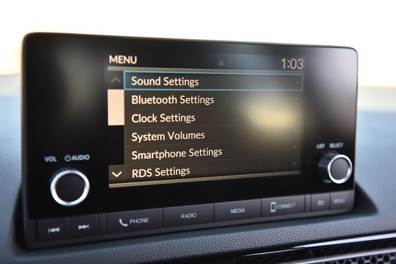 Honda Civic Hatchback Vehicle Image 16