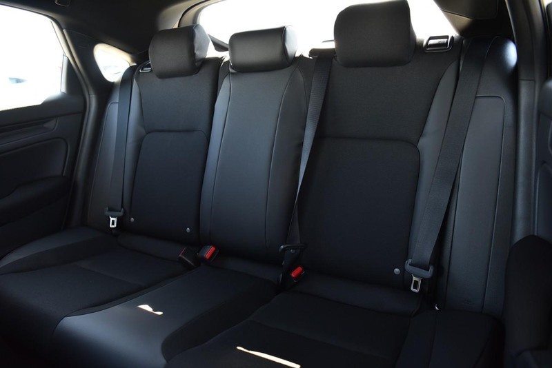 Honda Civic Hatchback Vehicle Image 21