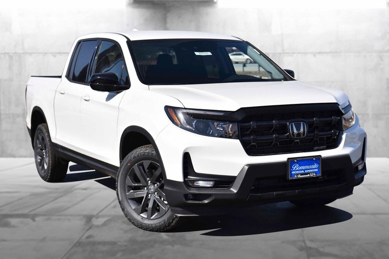 Honda Ridgeline Vehicle Image 02
