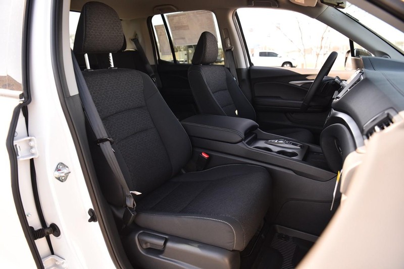 Honda Ridgeline Vehicle Image 23