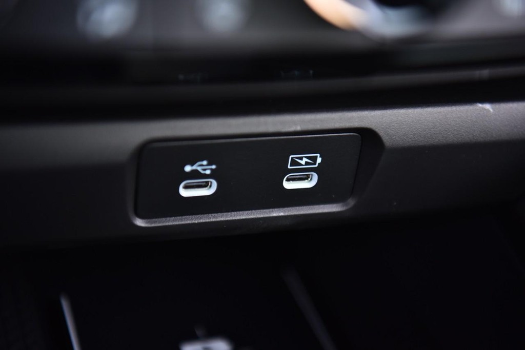 Honda Accord Hybrid Vehicle Image 13