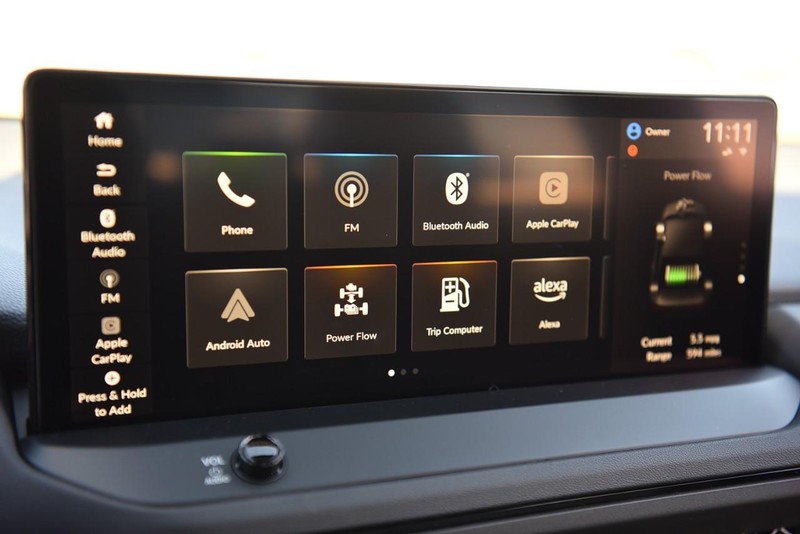 Honda Accord Hybrid Vehicle Image 18